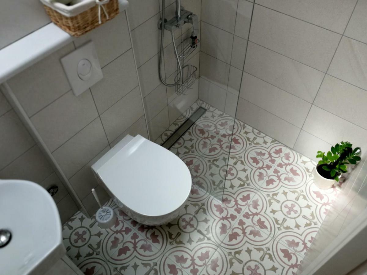 Holiday Home Babi 巴什卡沃达 外观 照片